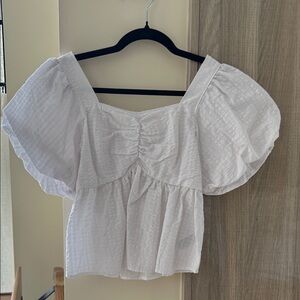 NWT Old Navy White Puff Sleeve Blouse